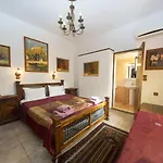 Spot Hotel