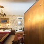 Spot Hotel