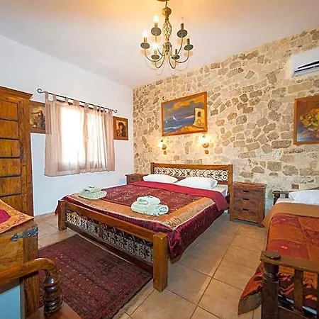 Spot Готель Rhodes City