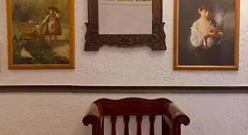 Spot Готель *