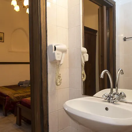 Otel Spot Rhodes City